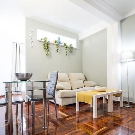Apartamentos Rialto Madrid Exteriör bild