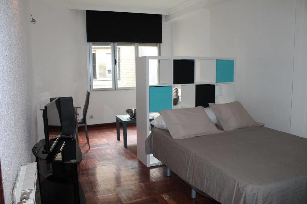 Apartamentos Rialto Madrid Exteriör bild