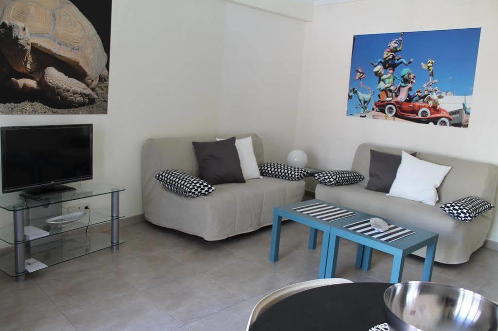 Apartamentos Rialto Madrid Exteriör bild