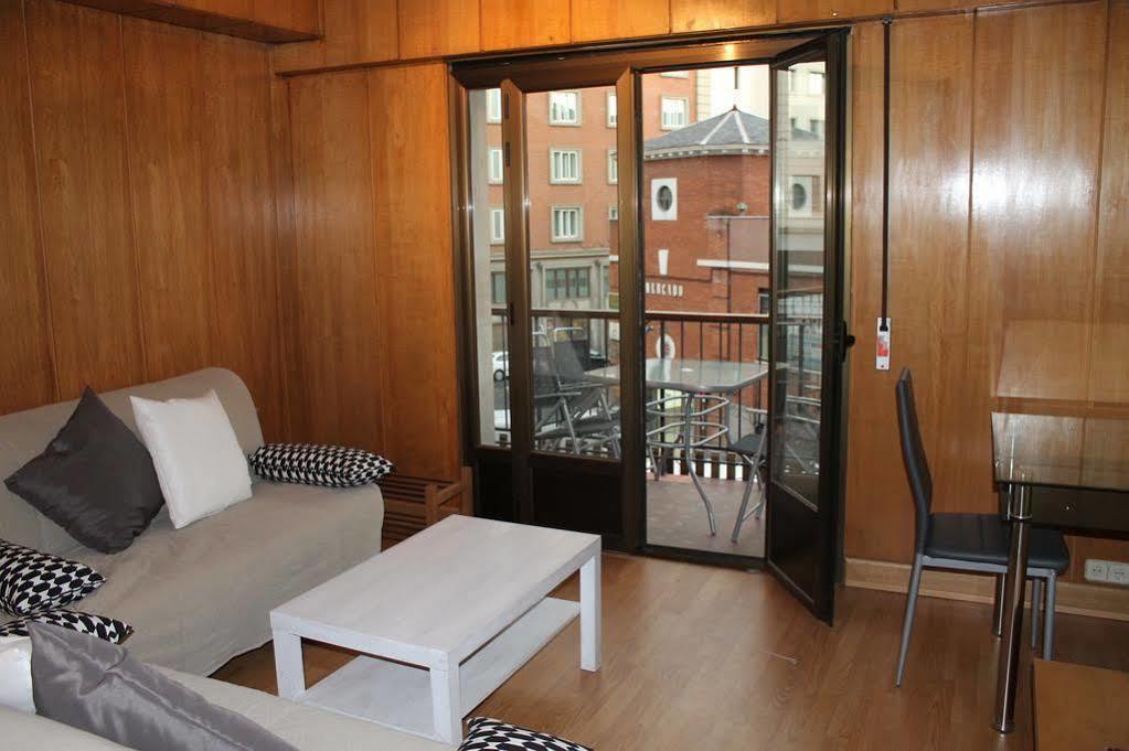 Apartamentos Rialto Madrid Exteriör bild