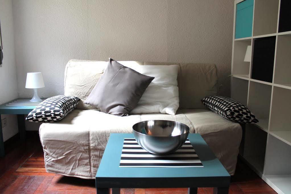 Apartamentos Rialto Madrid Exteriör bild