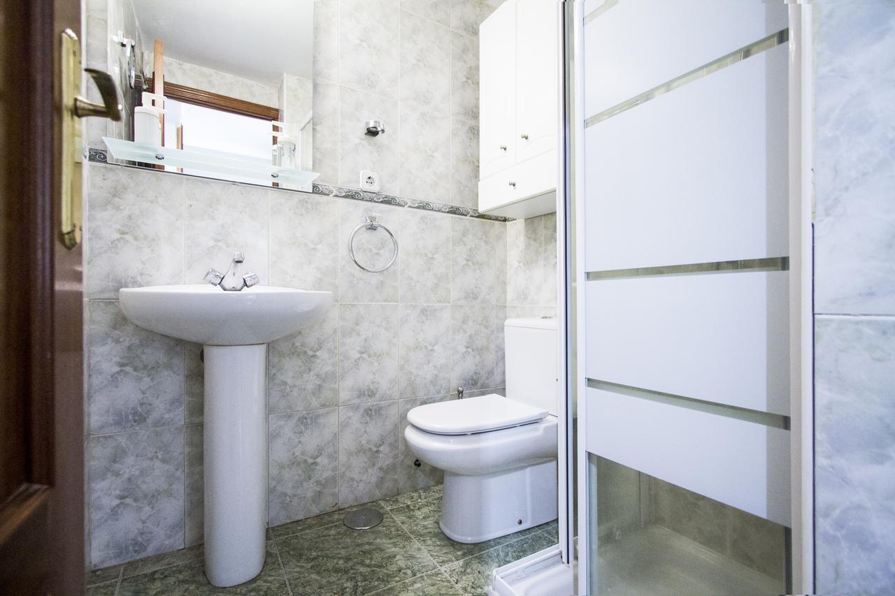 Apartamentos Rialto Madrid Exteriör bild
