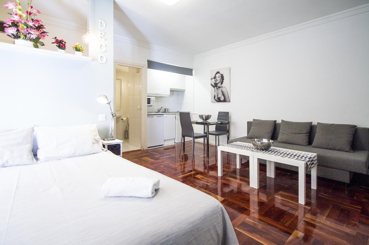 Apartamentos Rialto Madrid Exteriör bild